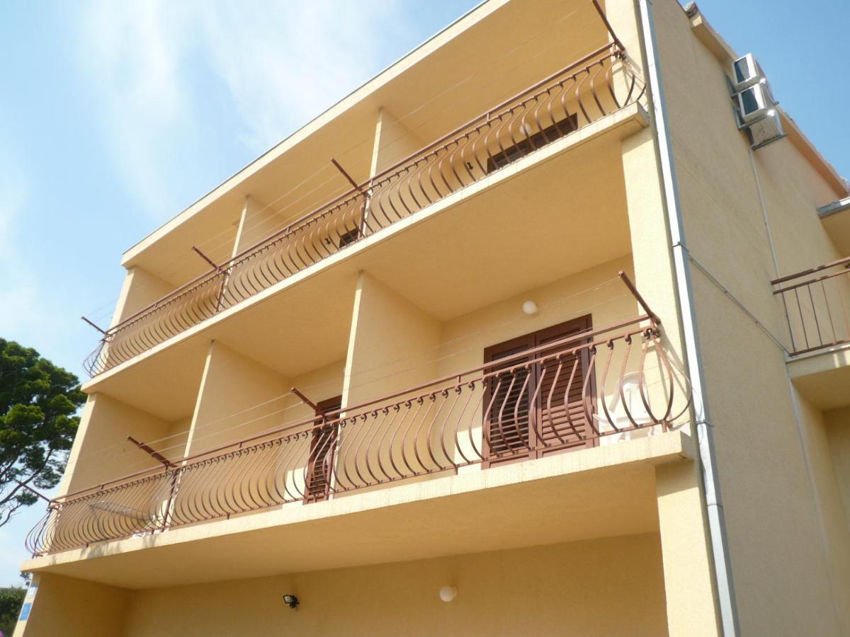 Apartments Saric 마카르스카 외부 사진
